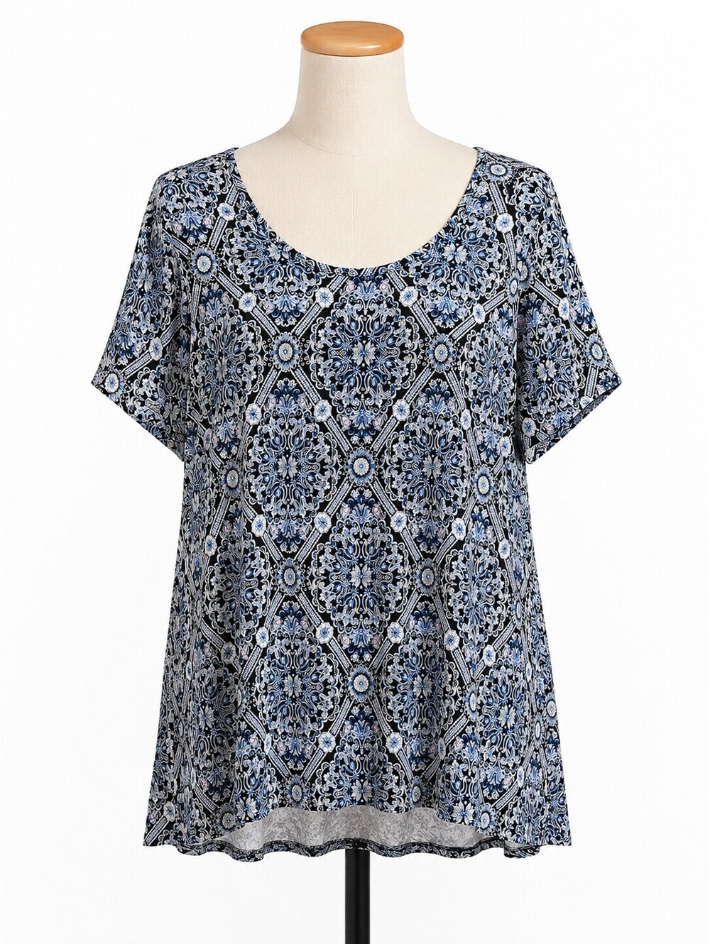 Philosophy Women's‎ 3x Tunic, Navy Blue Floral Pattern, Short Sleeve Stretchy